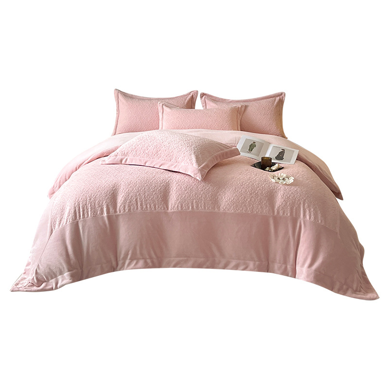 Cama de cama de clase A leche de lana de cuatro piezas de sábanas gruesas cubiertas de cama de cuatro piezas fabricantes de conjuntos de tallado