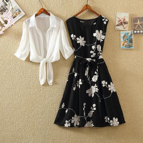Summer Retro Print Little Black Dress High-Waisted A-Line Skirt Two-Piece Set for Women