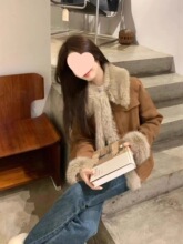 2025冬新款美拉德棕色复古麂绒皮外套女短款减龄小个子年轻款外套