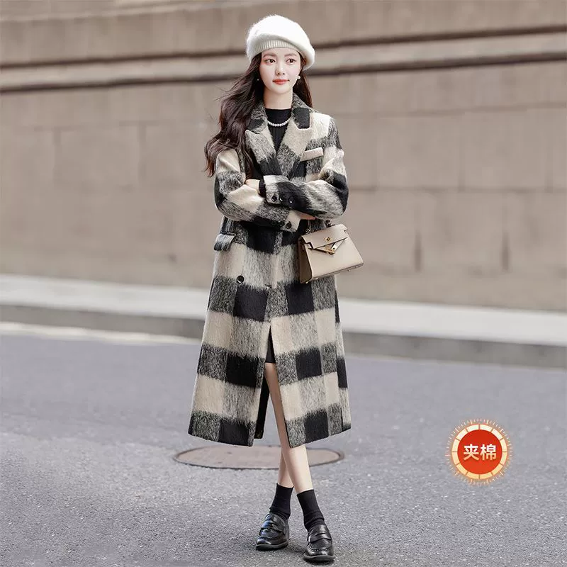 Fashionable down jacket, colored coat, loose fit