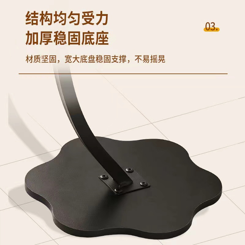 Cream viento y nubes en el lado de la mesa de té pequeña para uso doméstico en el lado del sofá de la sala de estar en el lado de la mesa de la esquina del dormitorio moderno y simple