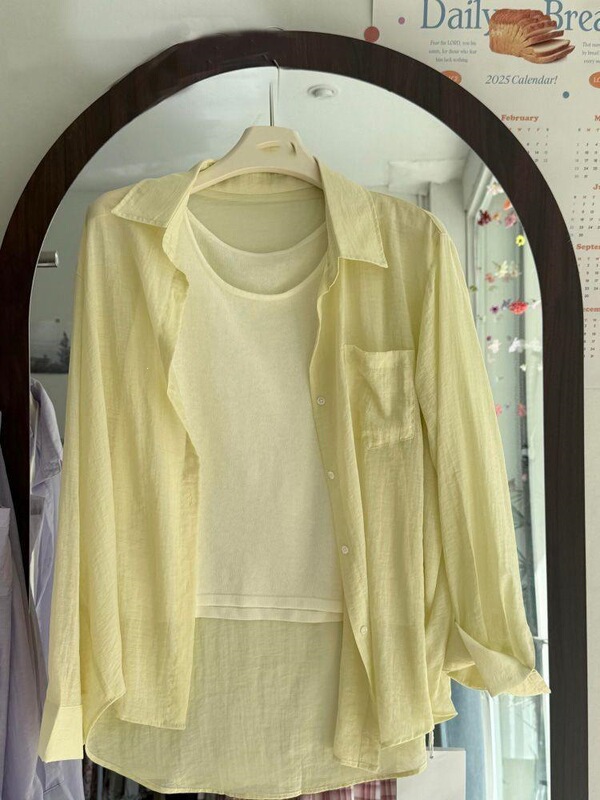 French-style yellow ice silk sun-protective shirt, women's summer thin chiffon blouse, stylish and slightly sheer long-sleeved top French-style yellow ice silk sun-protective shirt, women's summer thin chiffon blouse, stylish and slightly sheer long-sleeved top
