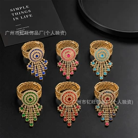 饰品配件;玩偶