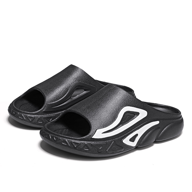 Zapatillas para hombres verano nuevo color anti-deslizante fondo grueso sensación de mierda una palabra fría zapatillas huecas cómodas zapatillas de playa casuales