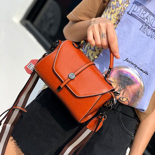 Leather Small Bag for Women  New Fashion Versatile Shoulder Bag Top Handle Bag Genuine Leather Women's Bag Elegant Crossbody Bag