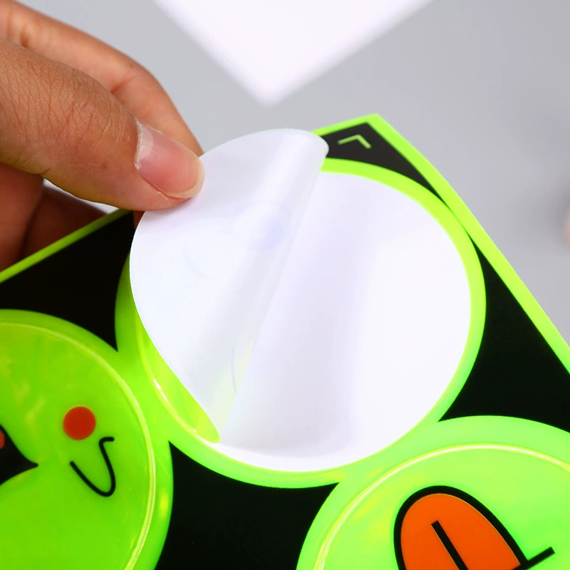 卡通可爱pvc反光笑脸贴纸  夜晚出行交通安全反光笑脸贴纸