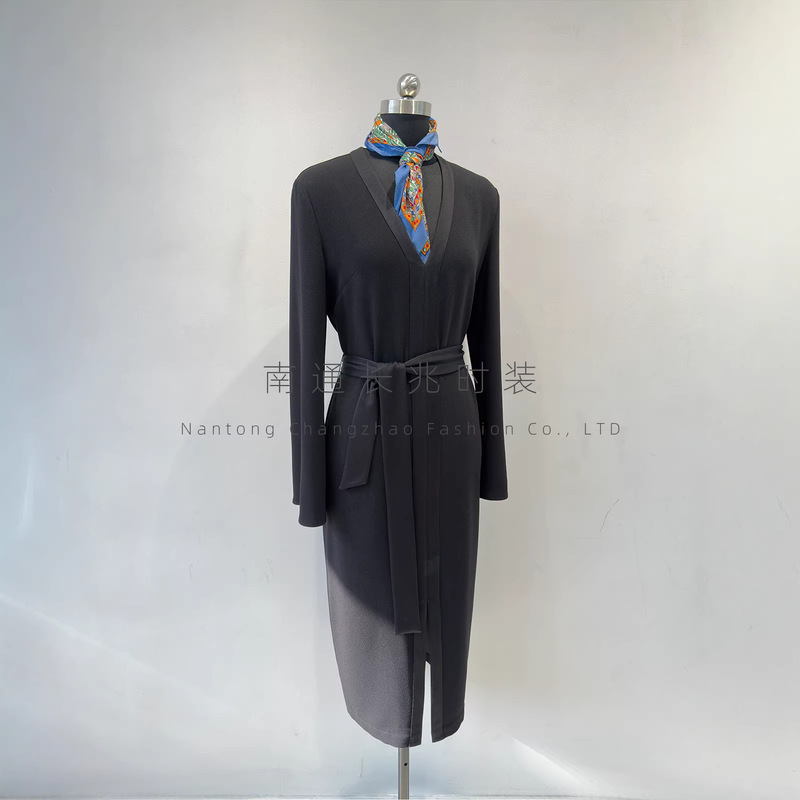 Vintage Goddess Dress~Japanese 100% Triacetate V-Neck Dress with a Draped, Glossy Finish That Makes You Look Slim and Thin for Early Spring Vintage Goddess Dress~Japanese 100% Triacetate V-Neck Dress with a Draped, Glossy Finish That Makes You Look Slim and Thin for Early Spring
