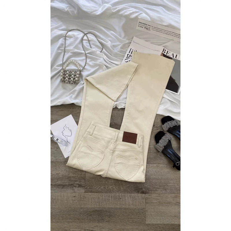 White High-Waisted Flared Stretch Jeans for Women, Summer New Style, Butt-Lifting and Hip-Enhancing, Heart-Shaped Back Pocket, Slim Fit Bootcut Pants White High-Waisted Flared Stretch Jeans for Women, Summer New Style, Butt-Lifting and Hip-Enhancing, Heart-Shaped Back Pocket, Slim Fit Bootcut Pants