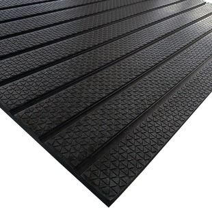 Customized Livestock Pen Mat, Inverted Triangular Block Rubber Mat, High Temperature Resistant Insulating Rubber Sheet