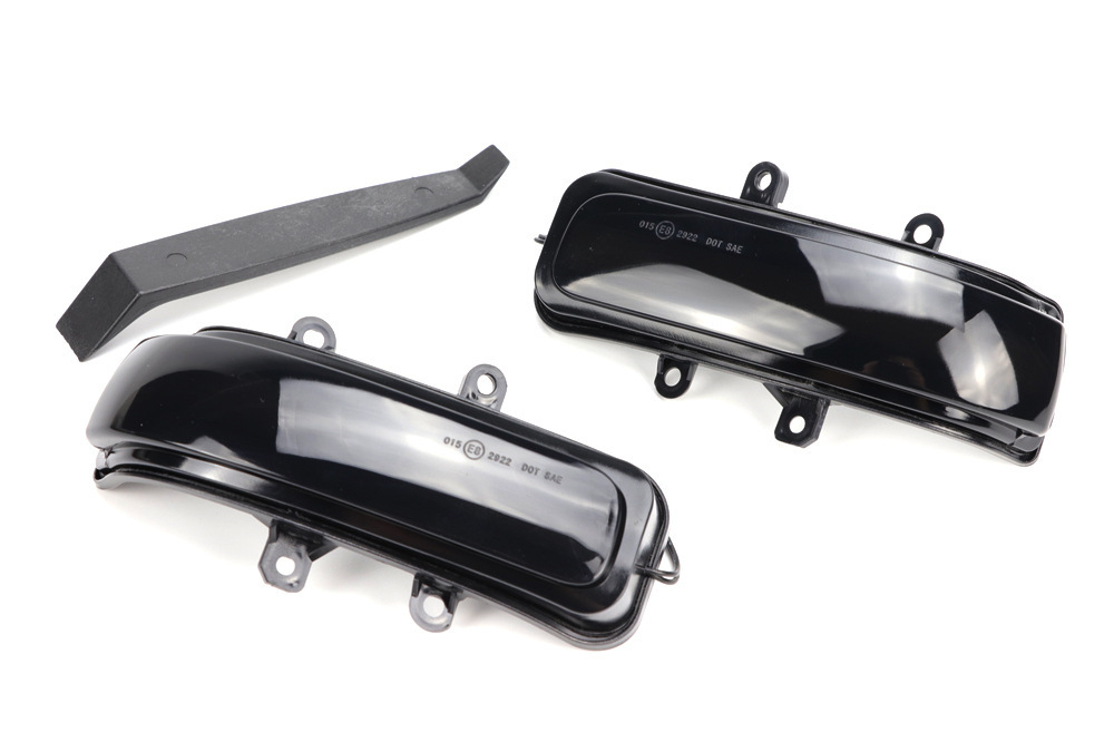 Rearview Mirror Turn Signal Light For Toyota RAV4 Highlander 4Runner Dynamic