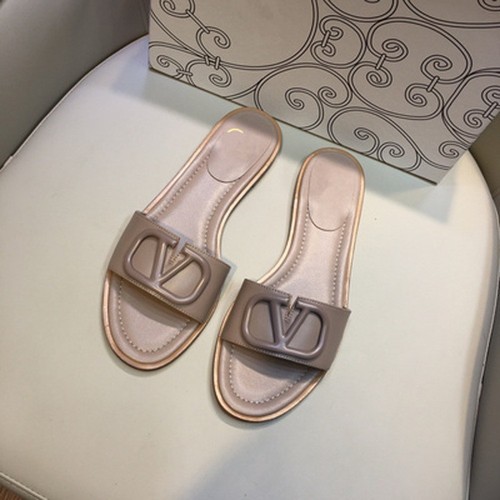  Summer New V-Neck Metal Outwear Slippers Multi-purpose Water Diamond Genuine Leather One Toe Flat Bottom Sandals Women 