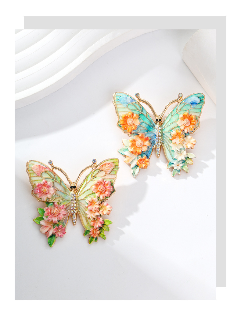 New enamel-painted butterfly brooch, elegant and luxurious, versatile and high-end fashion accessory for women