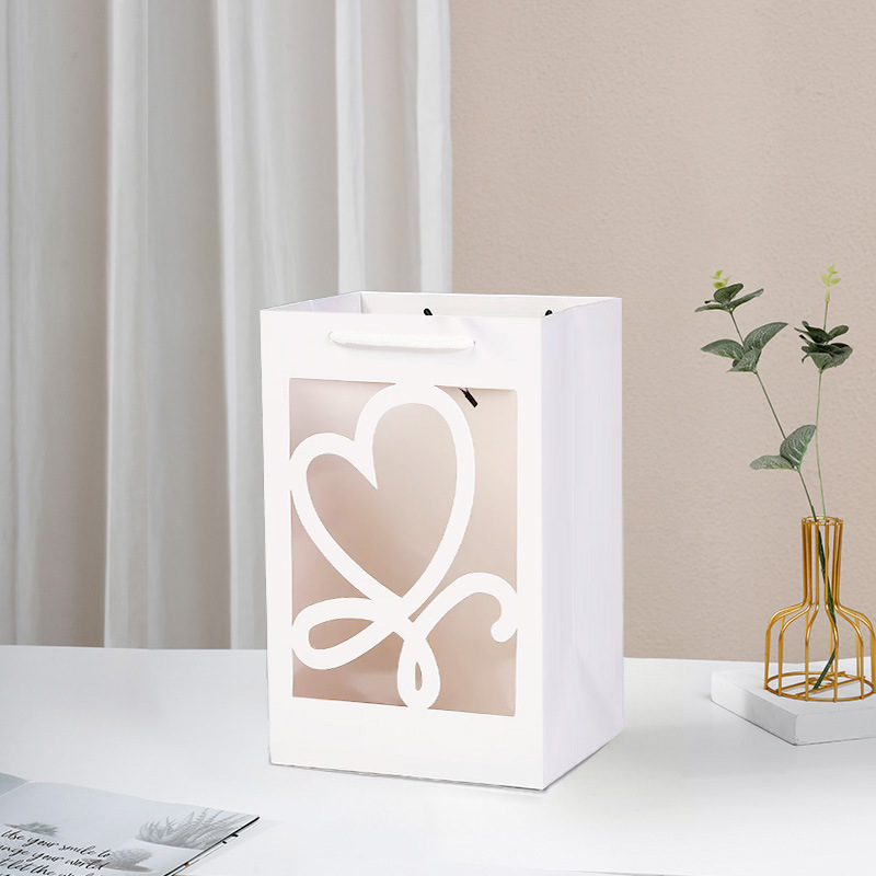 Amor blanco; trompeta 18*13*25 cm