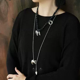 项链;耳环;耳钉