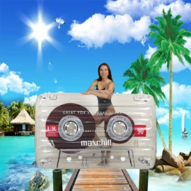 球类;其他充气玩具;游泳辅助用品