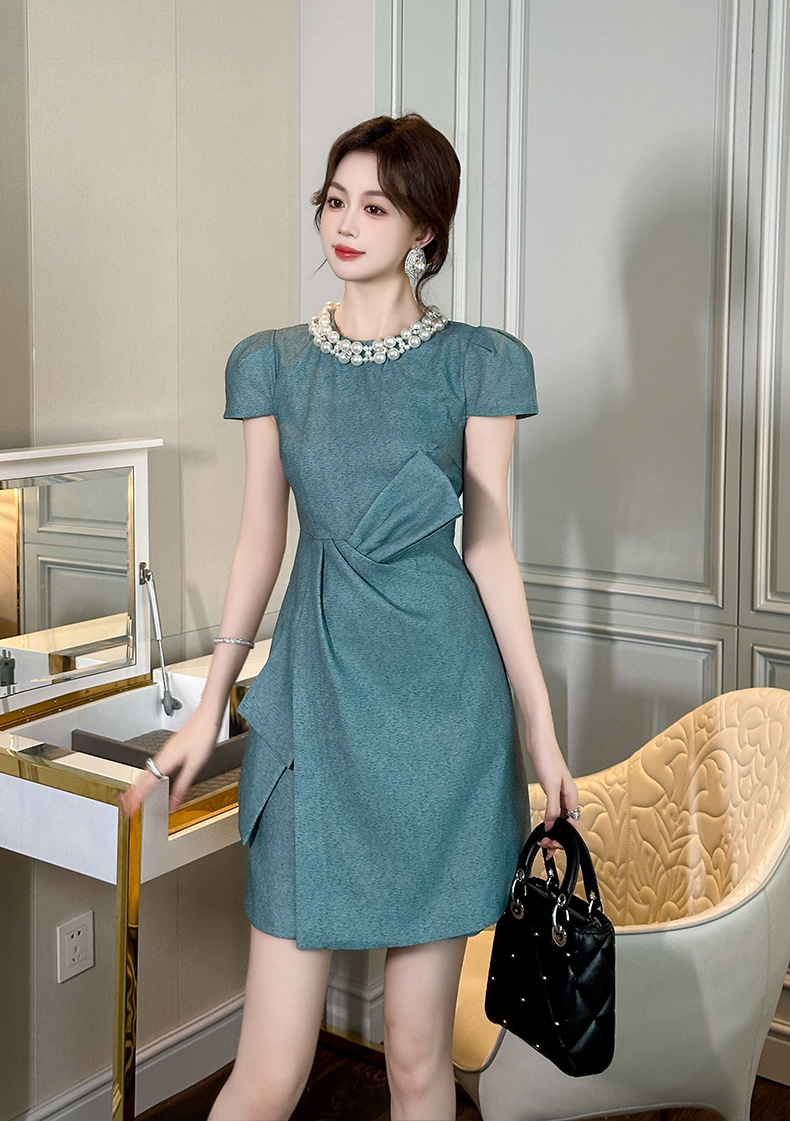 Váy chữ A cổ tròn đính ngọc trai, thiết kế nơ thắt eo, phong cách retro — Màu xanh nước hồ chi tiết 9