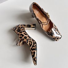 ������8cm�^����Ƥ�߸�Ь2025���ָ����^�p�ſ۱��y��ЬŮ