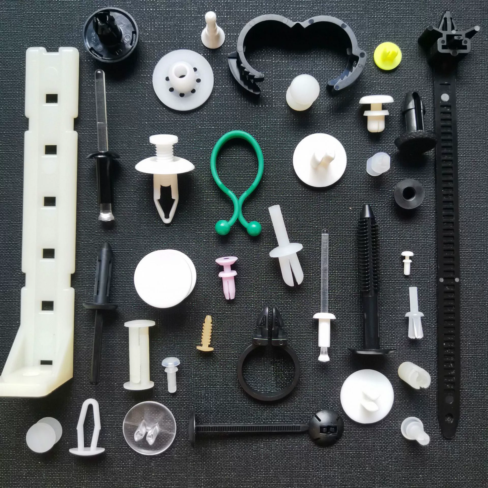 Высококачественные нейлоновые заклепки GECKO/пластиковые пряжки серии GR, пластиковые пряжки, прямые продажи с завода