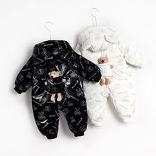 婴儿冬季连体衣加厚棉服超洋气幼儿男女宝宝卡通可爱外出哈衣爬服