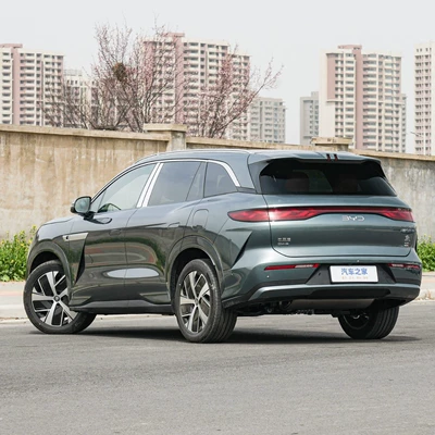 Mudguard L car with mudguard cross-border