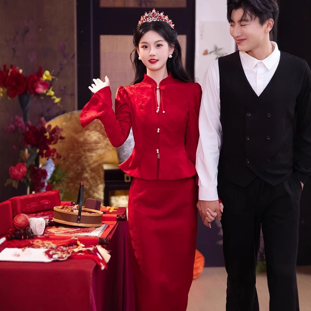 Cheongsam Toast Dress Bride Small Red Engagement Dress dress New Chinese Wedding Dress suit Long Sleeve