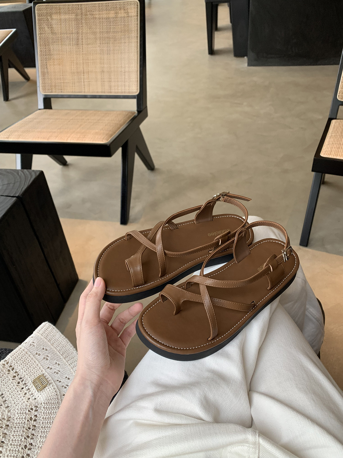 Grape Mom studiolee hebilla cruzada de todo fósforo, suela suave, sandalias de plataforma de vacaciones de estilo romano de nicho para mujer