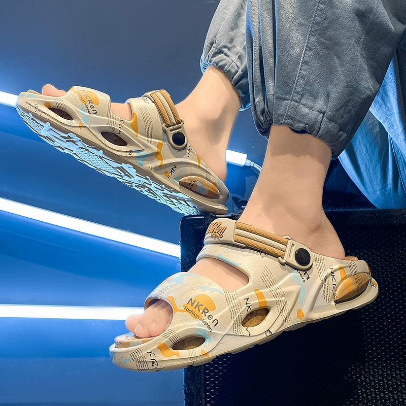 Мужские сандалии, летняя уличная одежда, уличные пляжные сандалии для вождения, новые стильные нескользящие тапочки на толстой подошве, которые напоминают шагать по дерьму.