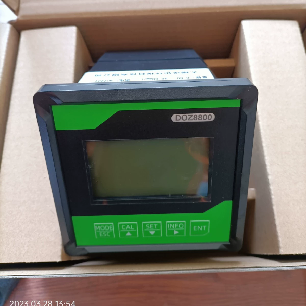 Онлайн-детектор концентрации озона воды DOZ8800, китайский и английский переключающий без электролитов можно экспортировать.