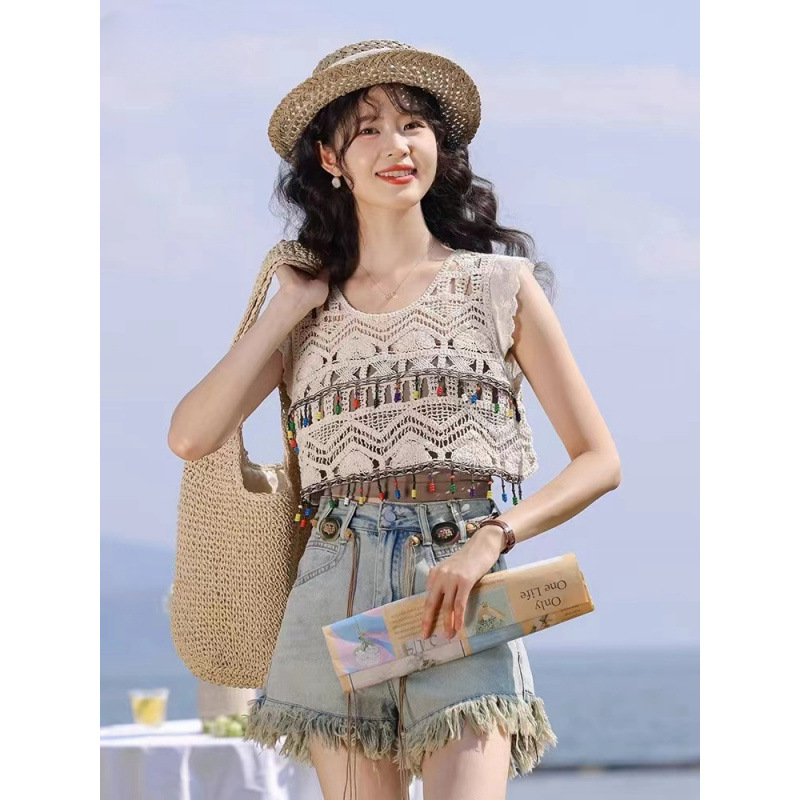 Retro knitted sweater