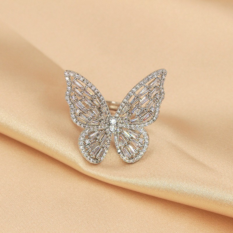 Set gioielli farfalla con collana orecchini e anelli_voghion.com