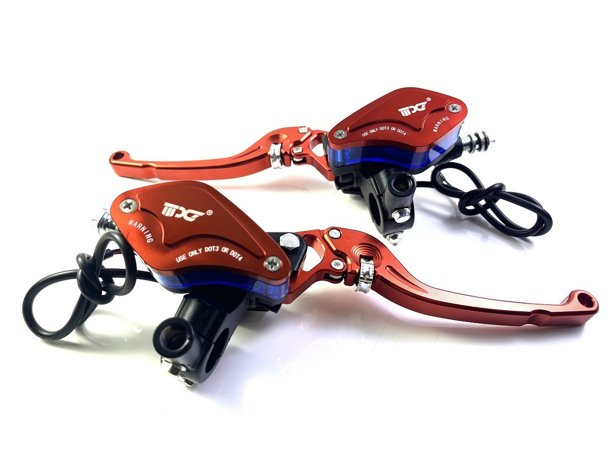 Ao Guang Electric Vehicle Disc Brake Upper Pump Little Monkey Modified Accessories M3M5 Front and Rear Brake Turtle King Julong Oil Pump
