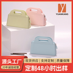 アマゾンの人気シリコン化粧バッグは小型で便利なキャンディー色のシリコンハンドバッグ口紅収納化粧バッグです