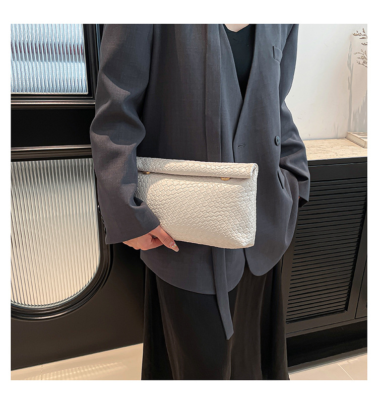 Pu Leather Solid Color Square Clutches display picture 6