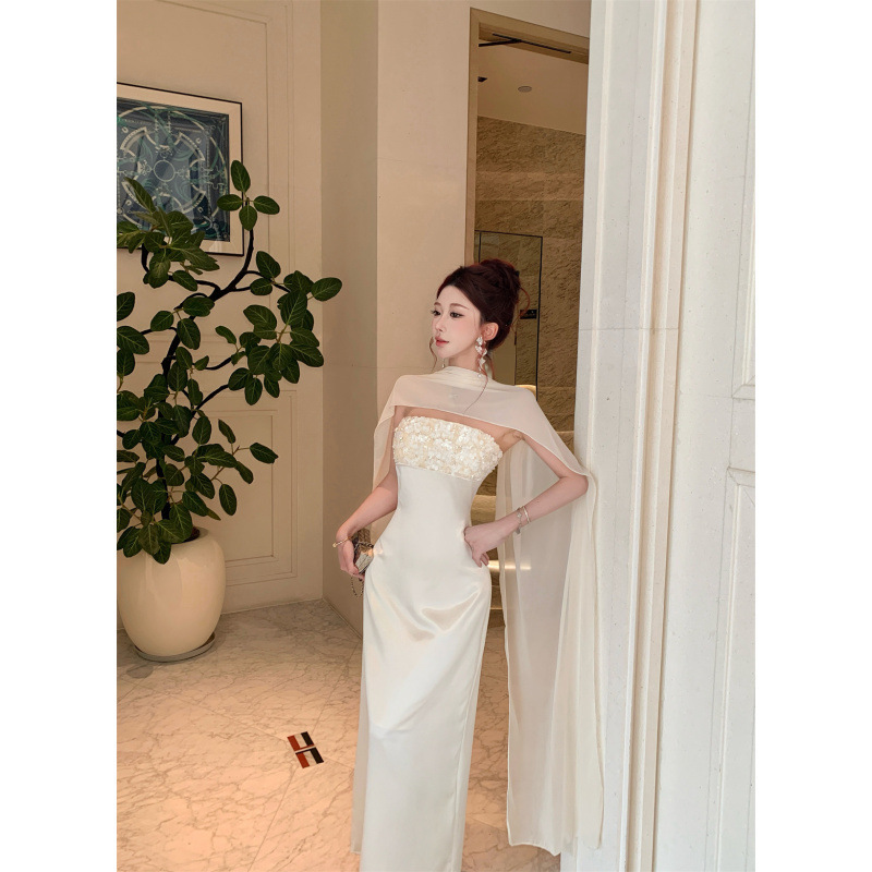 White off-shoulder strapless dress for women, elegant high-end evening gown, heavy-duty sequined satin bodycon long dress for women