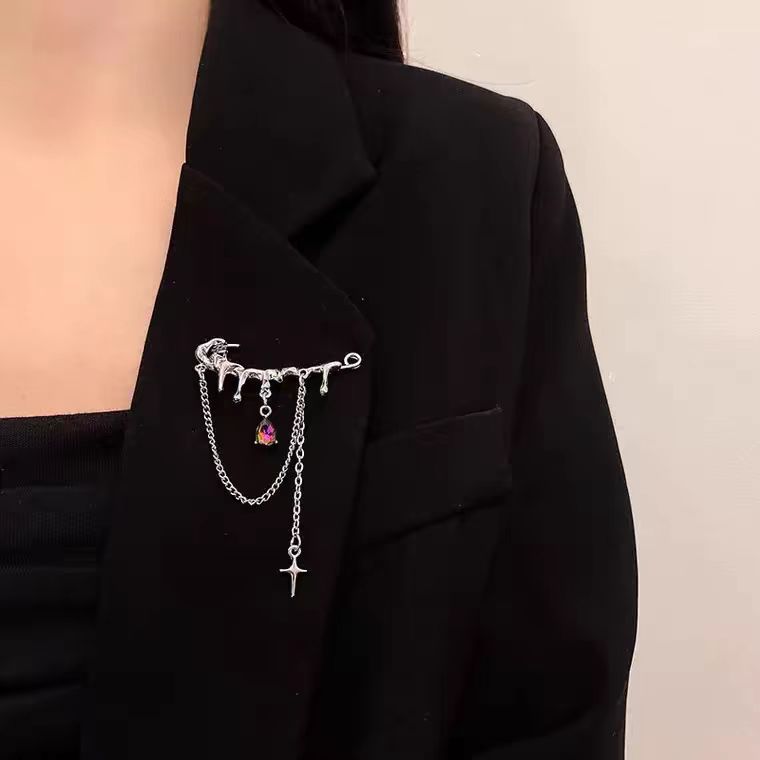 Broche papillon liquide à pompon, légère et luxueuse, style de niche exquis et polyvalent, fleur de poitrine, style doux et frais, personnalité simple_voghion.com