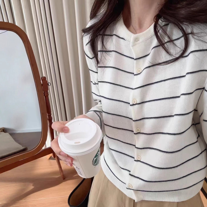 本期bi入！超好看宽松条纹针织开衫女洋气百搭显瘦圆领毛衣外套秋|undefined