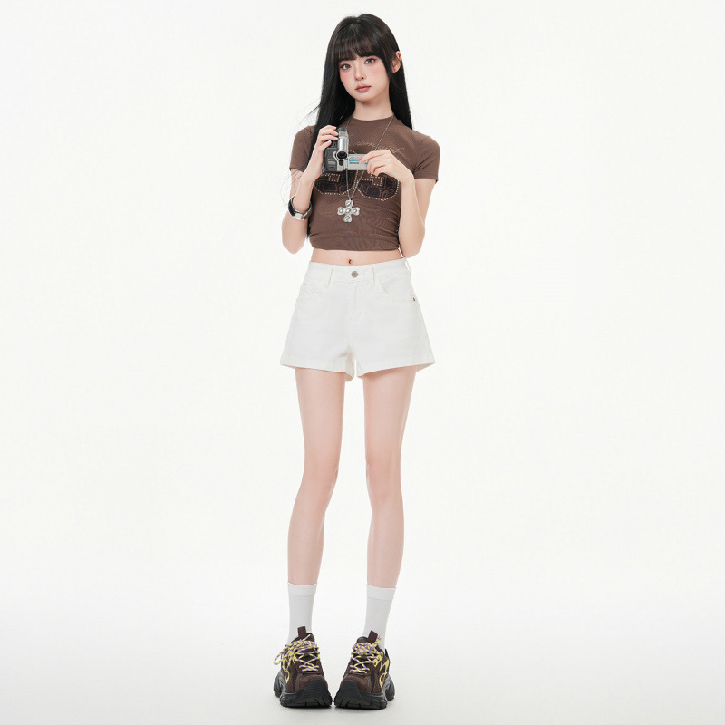 White Denim Shorts for Women 2026 Summer New Style Low-Waist Slimming Loose Casual A-Line Hot Pants White Denim Shorts for Women 2026 Summer New Style Low-Waist Slimming Loose Casual A-Line Hot Pants