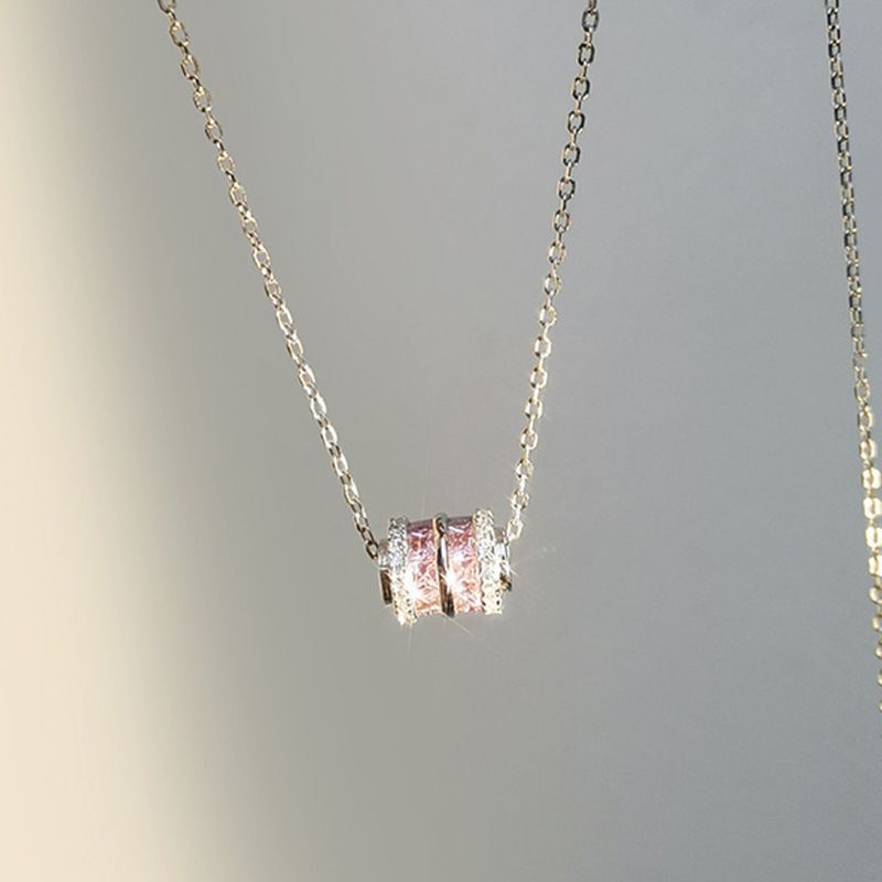 Pink Waist-Cinching Necklace for Women, Super Cool Student Accessory, Trendy Light Luxury, Niche High-End Valentine's Day Gift