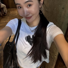 IN.choose u 笑笑家2025秋季都市简约短款印花爱心休闲短袖T恤女
