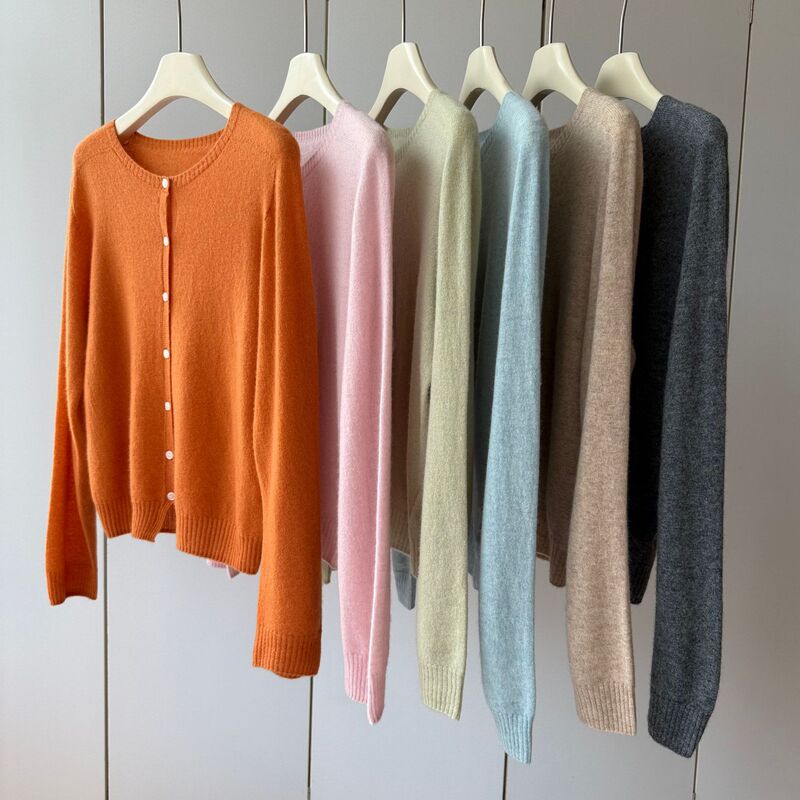 Cashmere + Mulberry Silk Seamless One Piece! Round Neck Multi-Button Lightweight Soft Loose Long-Sleeved Sweater Cardigan for Women Autumn