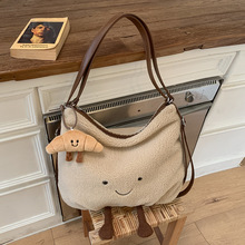 ���e������ë����Ů�p���2026�¿��ͨ�ں󱳰��μ�б�����ذ�