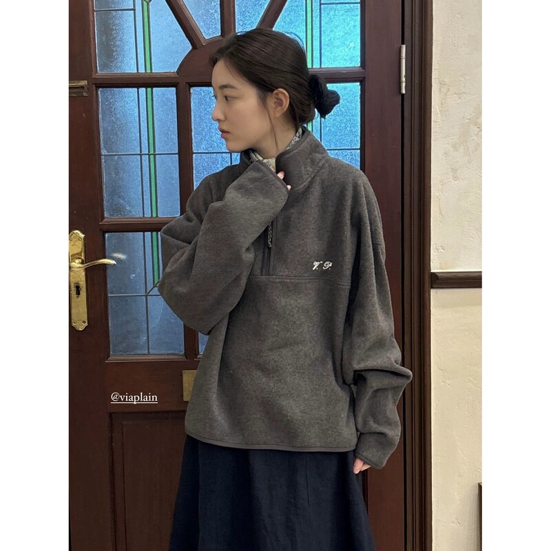 Now the New 2025 Winter Collection Features Korean Designer Viapl*In Embroidered Suede Half-Zip Sweatshirt