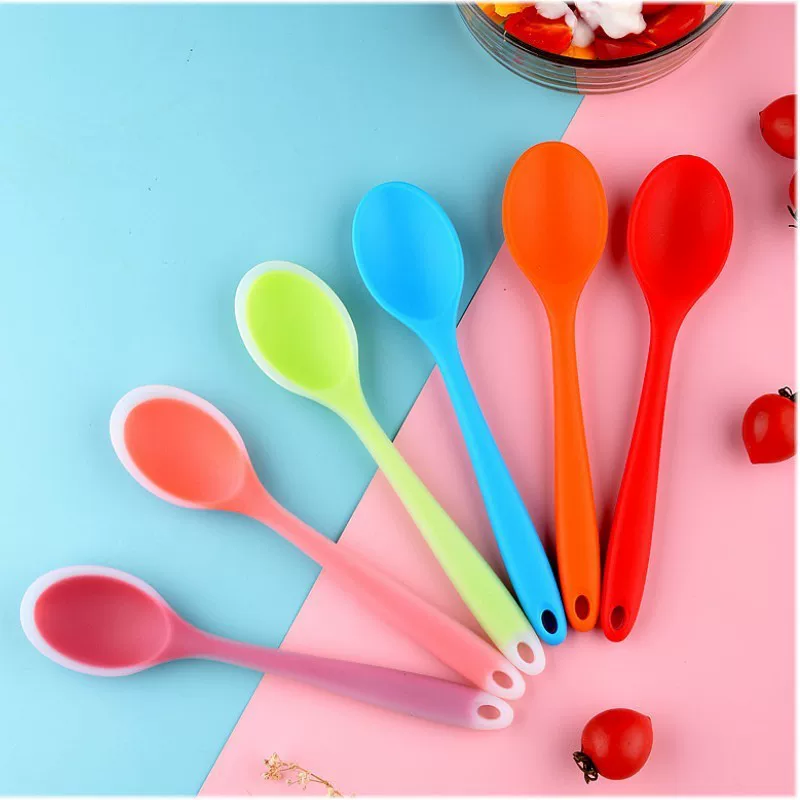 Silicone small kitchenware, children's spoon