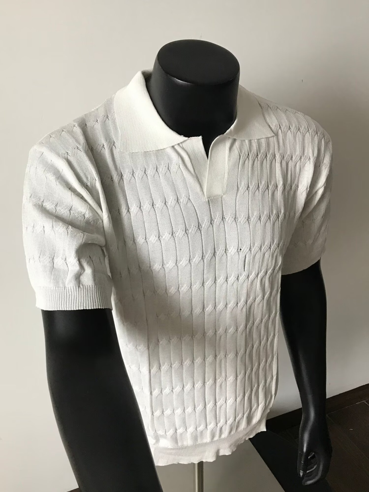 Men's Knitted Collared Polo Shirt Korean Style Textured Slim Fit Short Sleeve Small V Neck Summer T-Shirt_viptrois.com