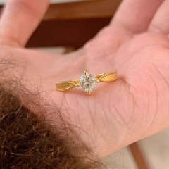 「水星記」シンプルな金色の小方ドリルリング中古の精巧な重ね付けの高い顔の値をプレゼントします。