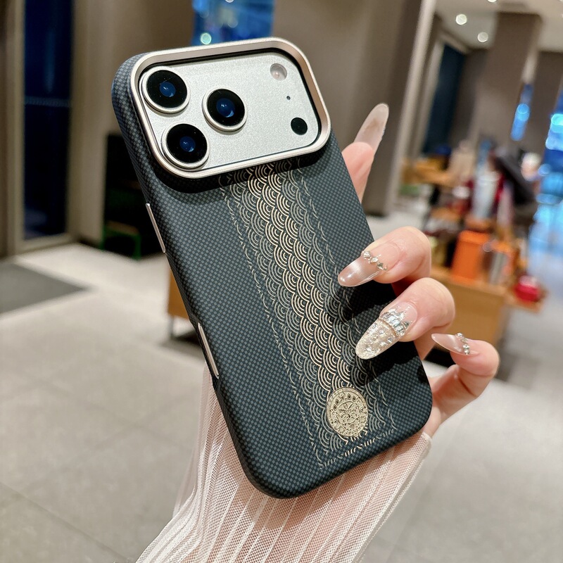 Yellow Fortune God Kevlar Texture Skin-Feel Magnetic Case Suitable for iPhone 18 Pro Max Phone Case Apple 17 Pro