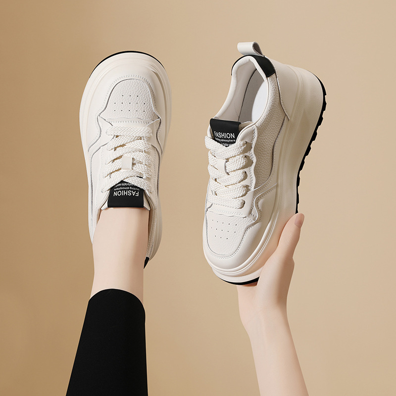 White Casual Sneakers For Women Soft Flat Sole Versatile Shoes_voghion.com