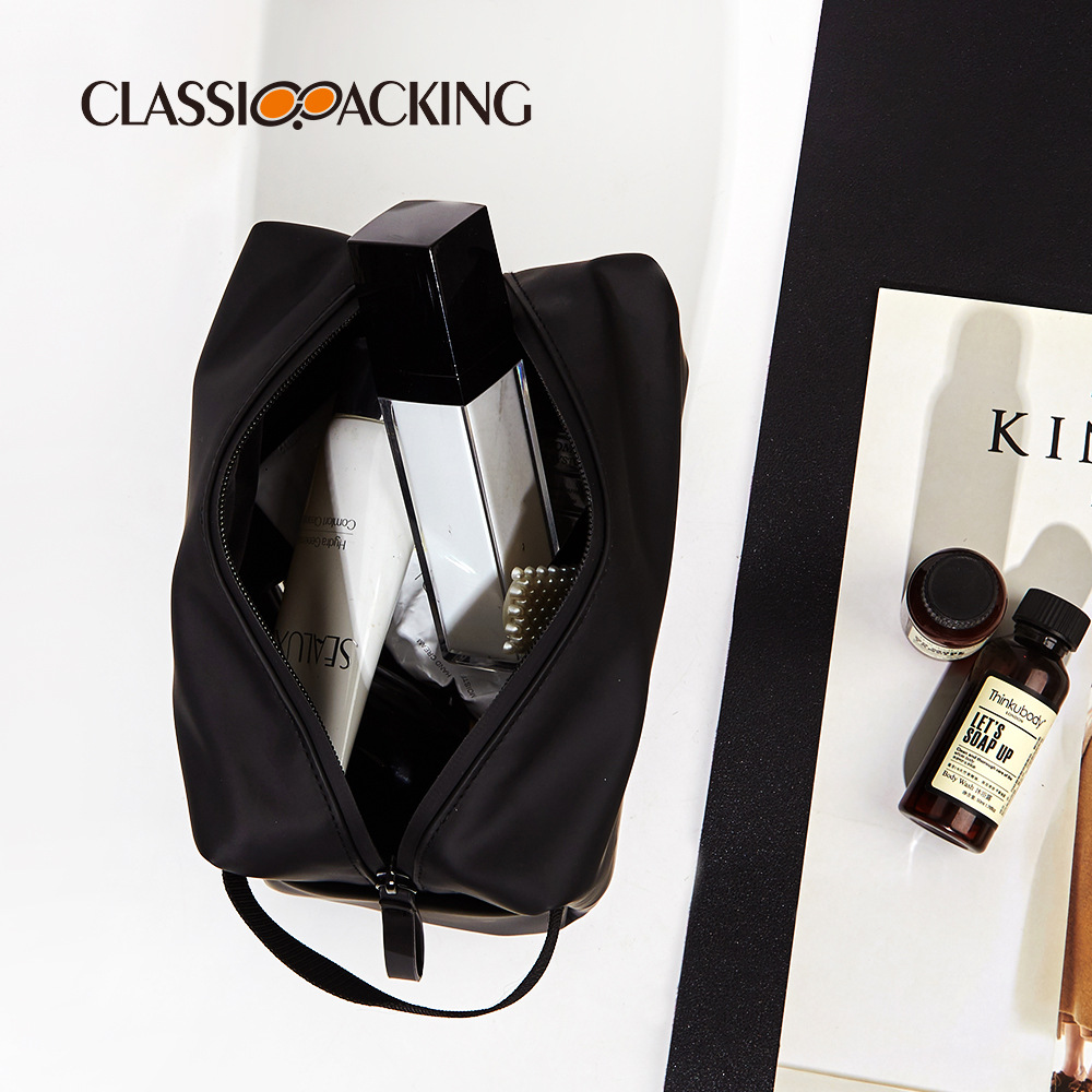 2025 bolsa de cosméticos de material PU bolsa de lavado portátil de viaje bolsa de almacenamiento de productos de belleza de gran capacidad con logotipo impreso