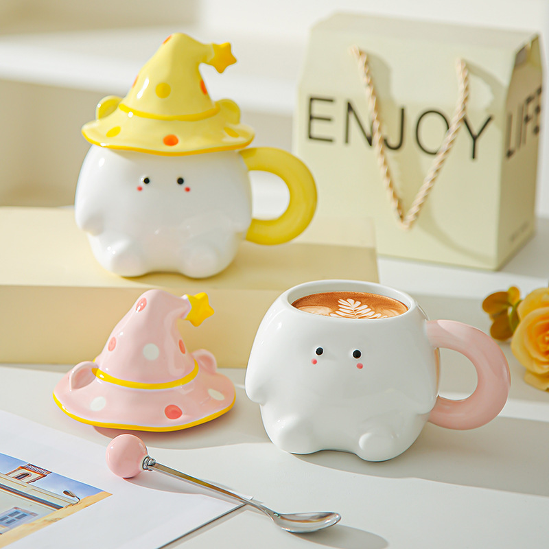 Dibujado a mano encantador cartón de dibujos animados tazas de cerámica creativas estudiantes con tazas de agua cubiertas para regalos de cumpleaños de chicas tazas de regalo