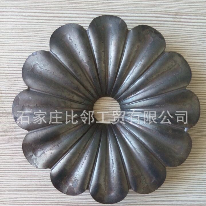 大门围栏阳台栏杆扶手熟铁锻打配件铁艺花叶配件叶 河北工厂